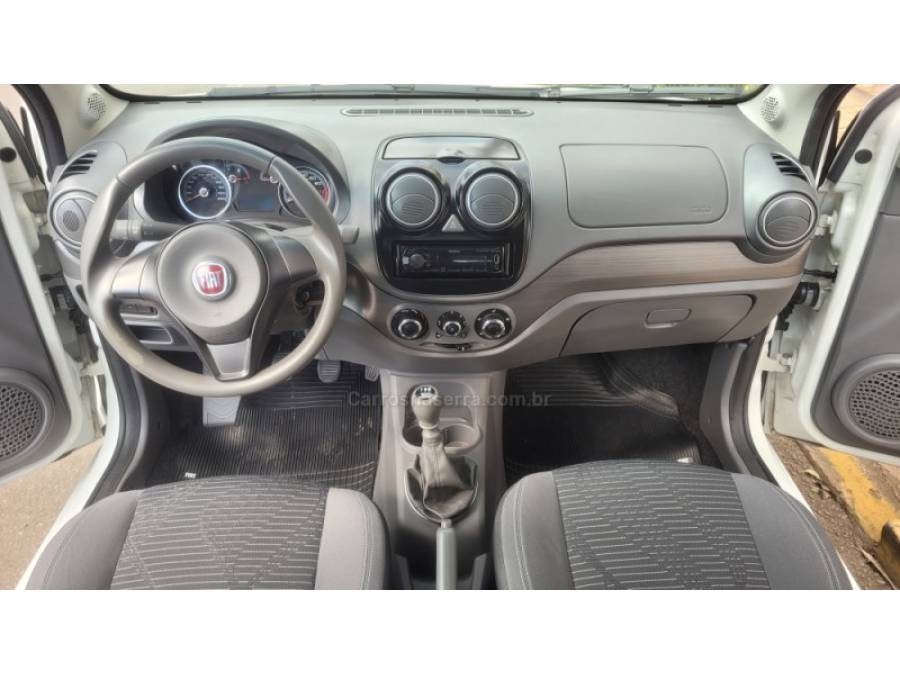 FIAT - PALIO - 2016/2016 - Branca - R$ 41.900,00