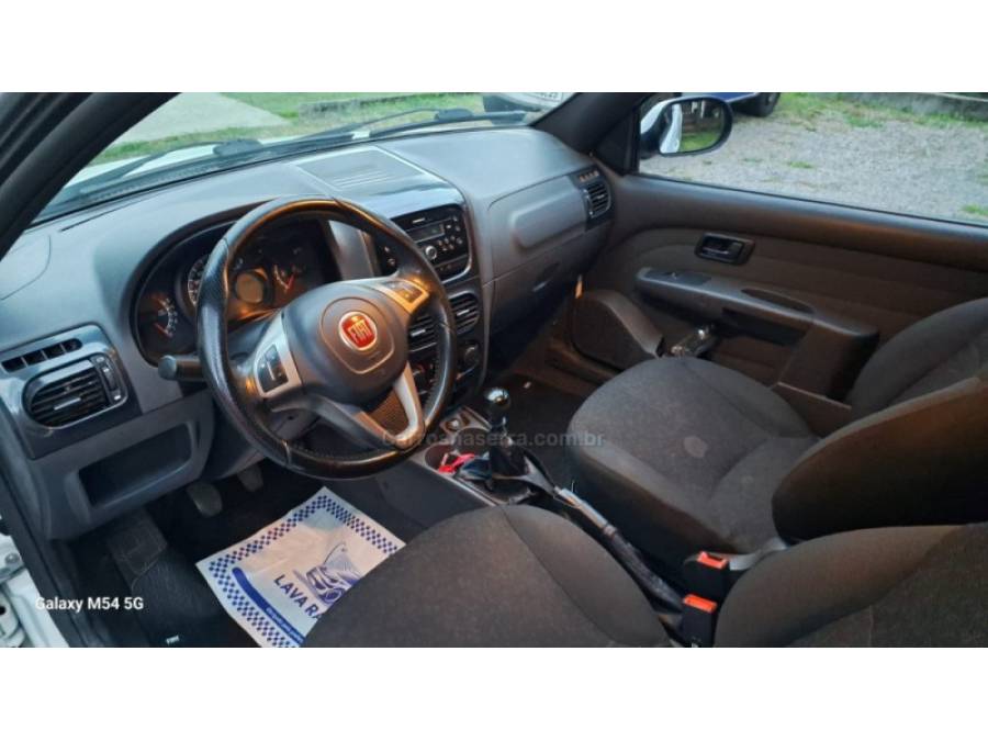 FIAT - STRADA - 2018/2019 - Branca - R$ 77.000,00