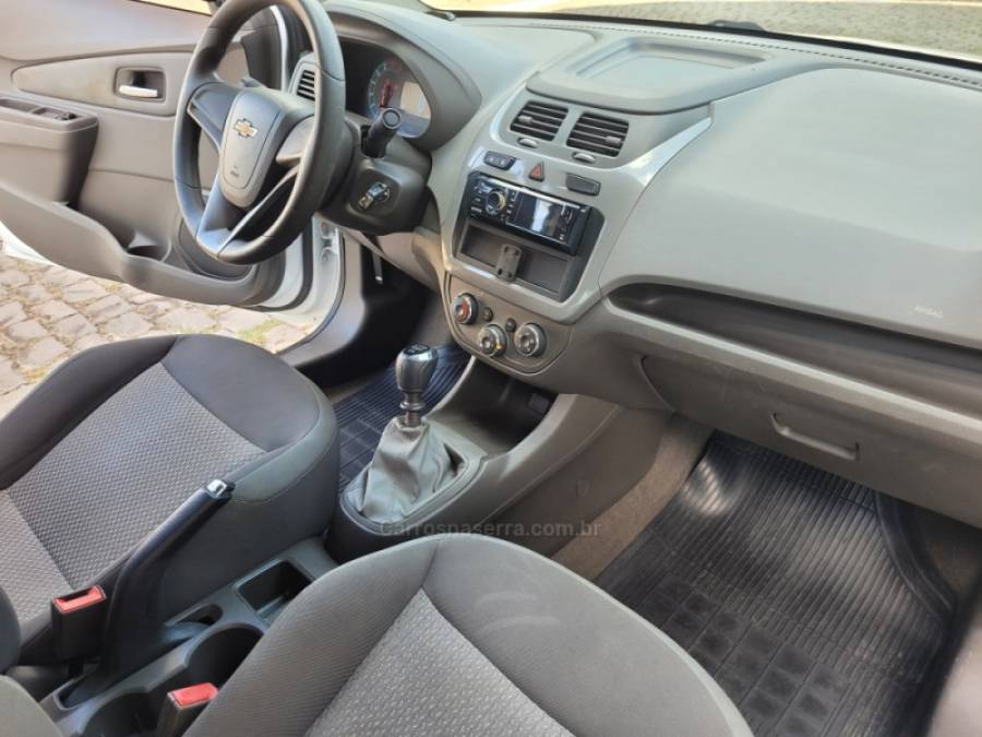 CHEVROLET - COBALT - 2012/2013 - Branca - R$ 39.500,00