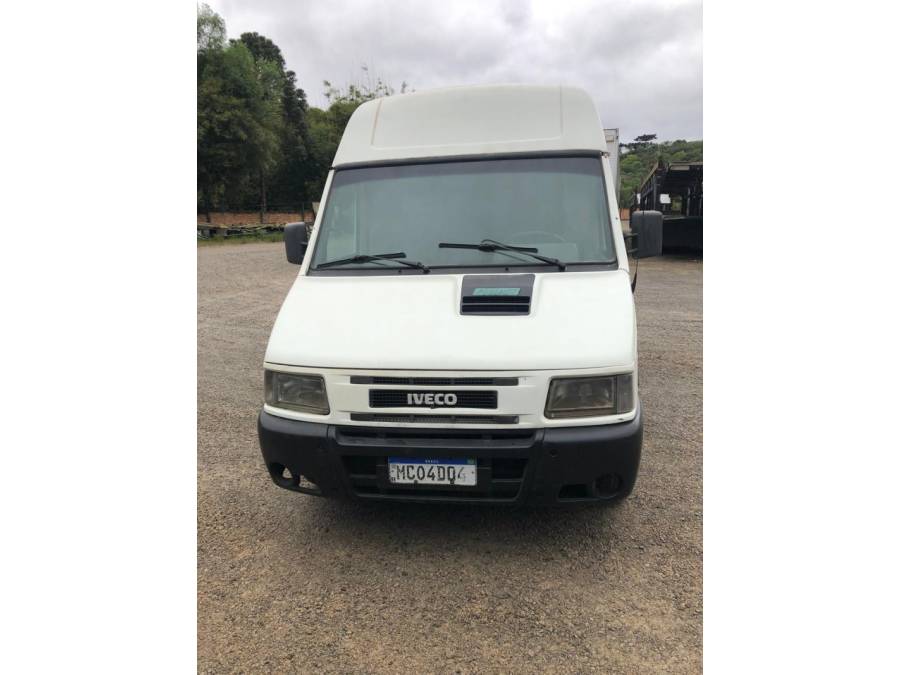 IVECO - DAILY - 2005/2005 - Branca - R$ 45.000,00