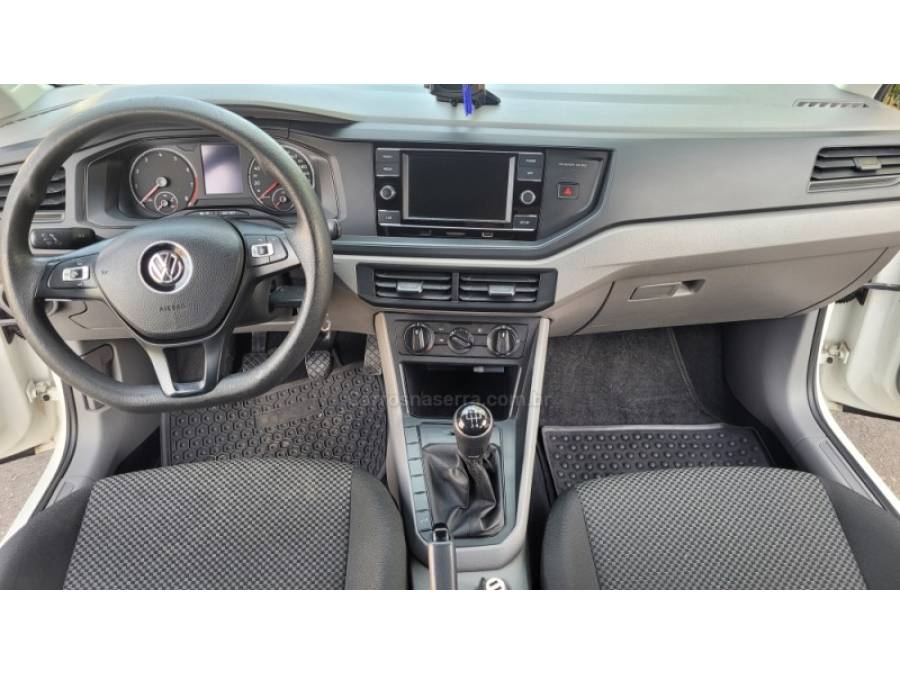 VOLKSWAGEN - POLO - 2018/2019 - Branca - R$ 61.500,00