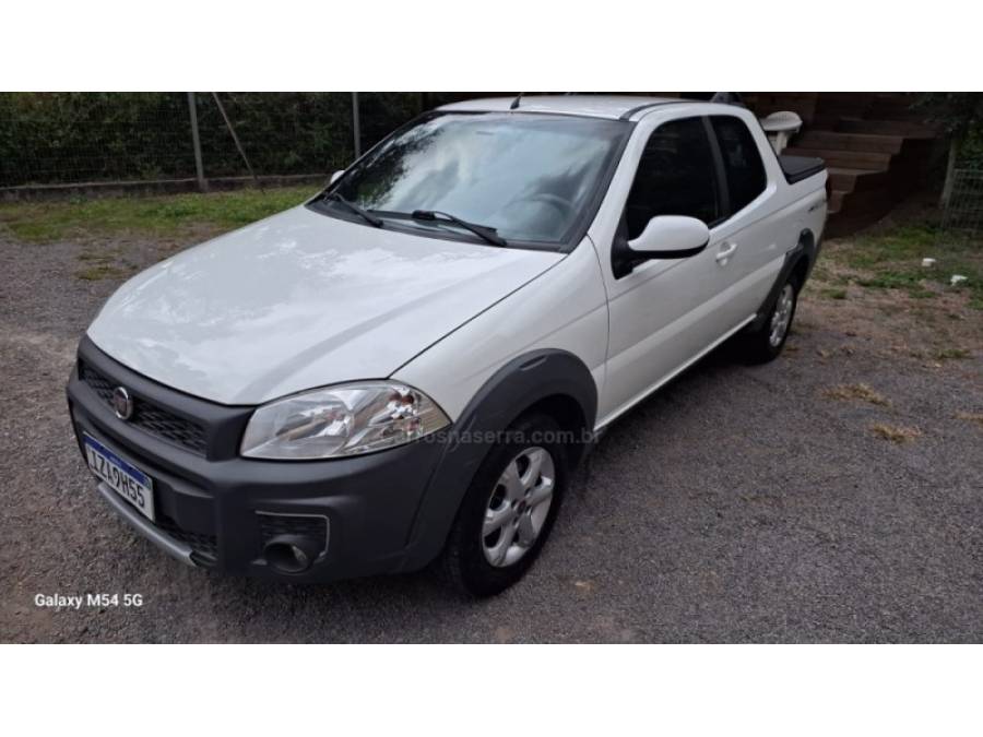 FIAT - STRADA - 2018/2019 - Branca - R$ 77.000,00