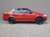FIAT - SIENA - 2010/2011 - Vermelha - R$ 29.000,00