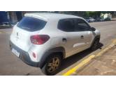 RENAULT - KWID - 2023/2024 - Branca - R$ 50.000,00