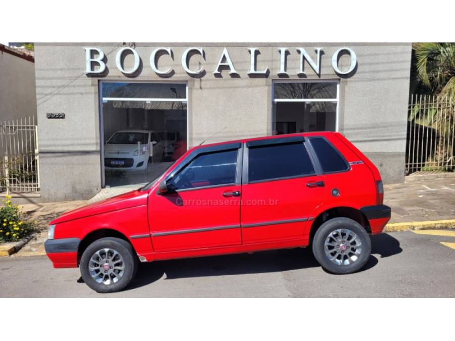 FIAT - UNO - 2012/2013 - Vermelha - R$ 29.900,00