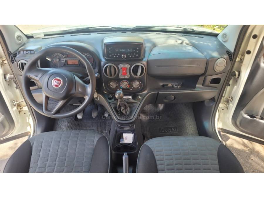 FIAT - DOBLÓ - 2014/2014 - Branca - R$ 55.000,00