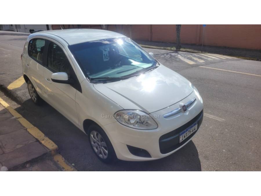 FIAT - PALIO - 2016/2016 - Branca - R$ 41.900,00