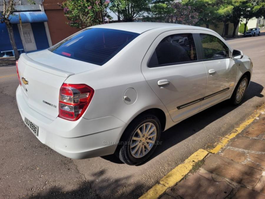 CHEVROLET - COBALT - 2012/2013 - Branca - R$ 39.500,00