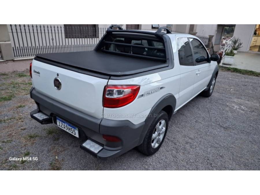 FIAT - STRADA - 2018/2019 - Branca - R$ 77.000,00