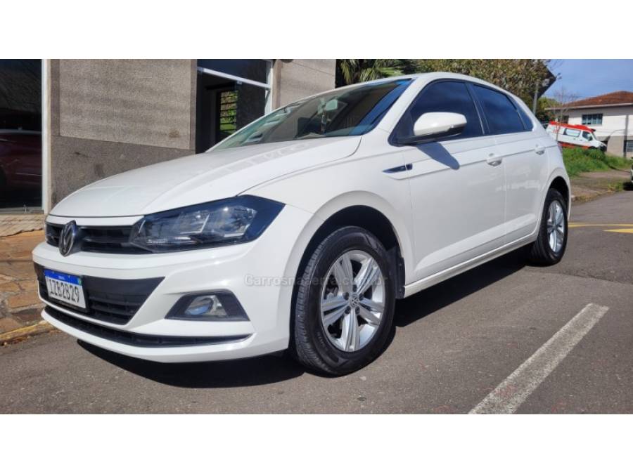 VOLKSWAGEN - POLO - 2018/2019 - Branca - R$ 61.500,00